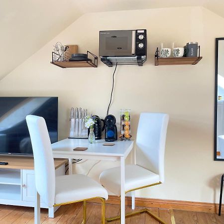 Mini-Studio By Hnfc Stays South Shields Exteriör bild