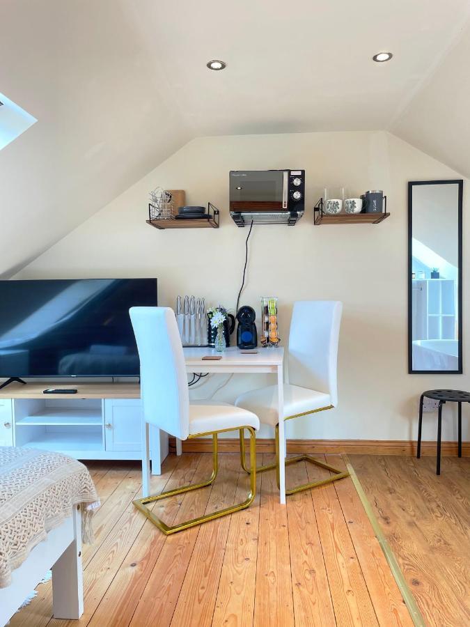 Mini-Studio By Hnfc Stays South Shields Exteriör bild